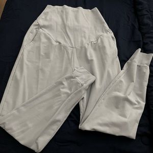 Maternity jogger pants
